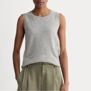Halston Light Gray 100% Cashmere Top